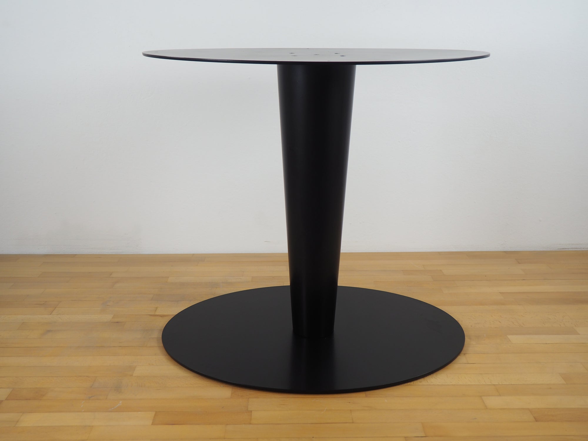 Steel Table Base , Round Table Pedestal, TULIP 28 by Balasagun