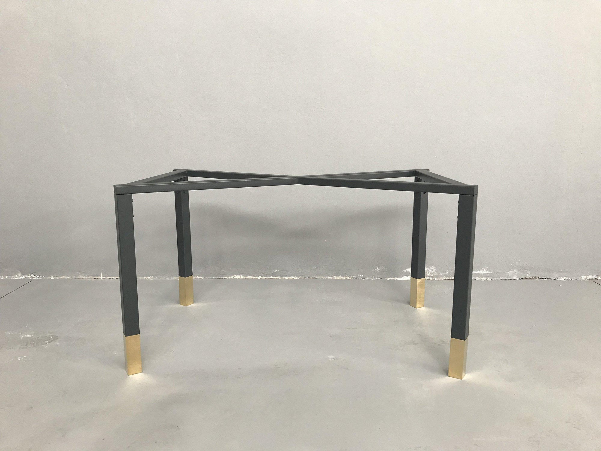 metal table base brass