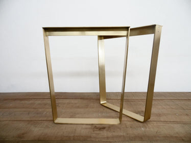 trapezoid table legs