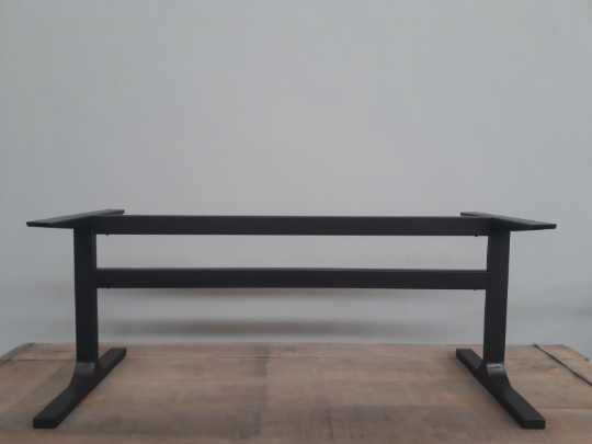 metal base dining table