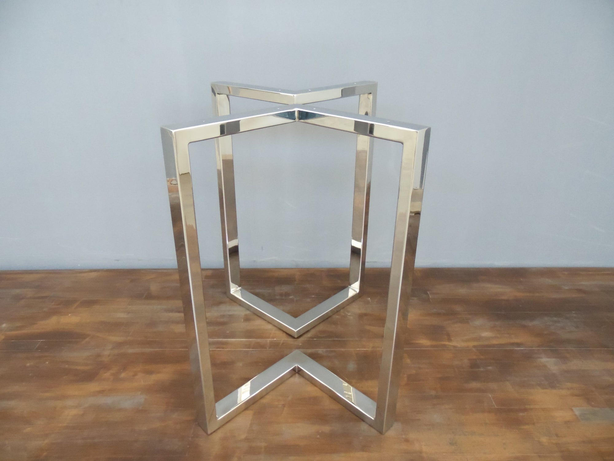 modern dining table legs