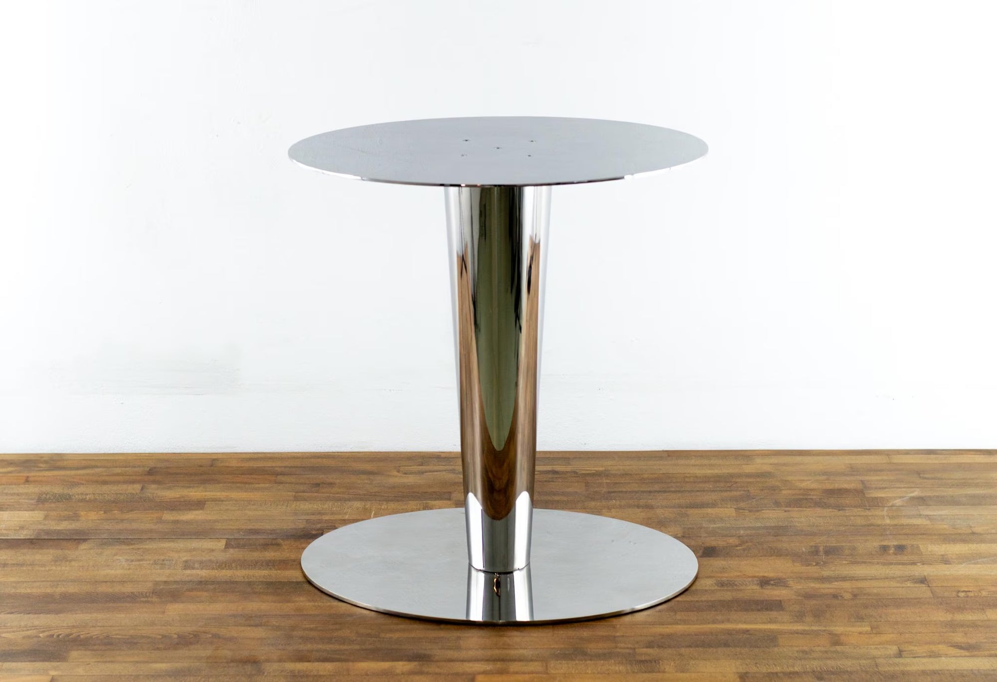 Steel Table Base , 28 Oval Table Pedestal , TULIP by Balasagun