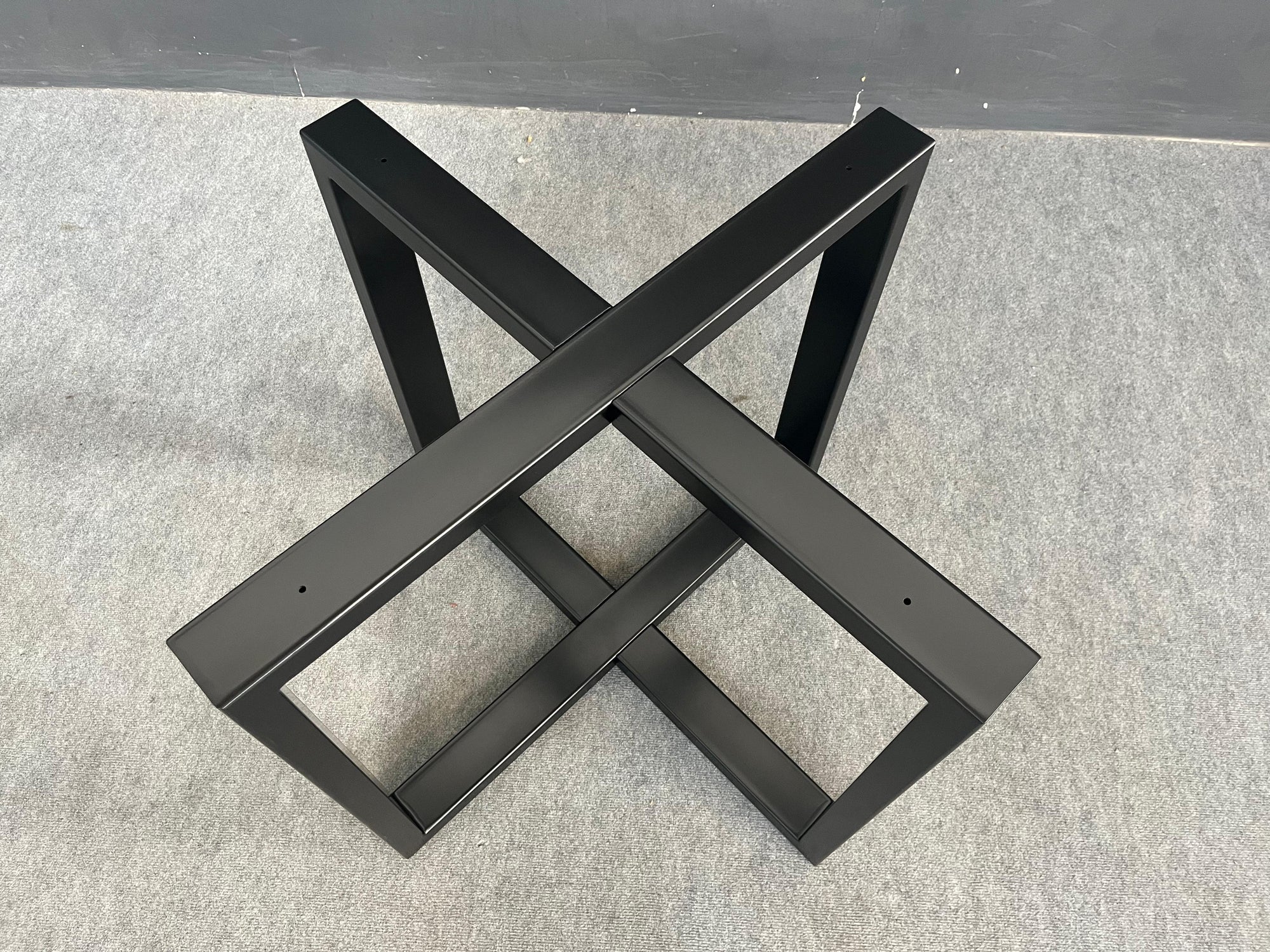 28" Steel Table Base, 35" Widht Round Table Base