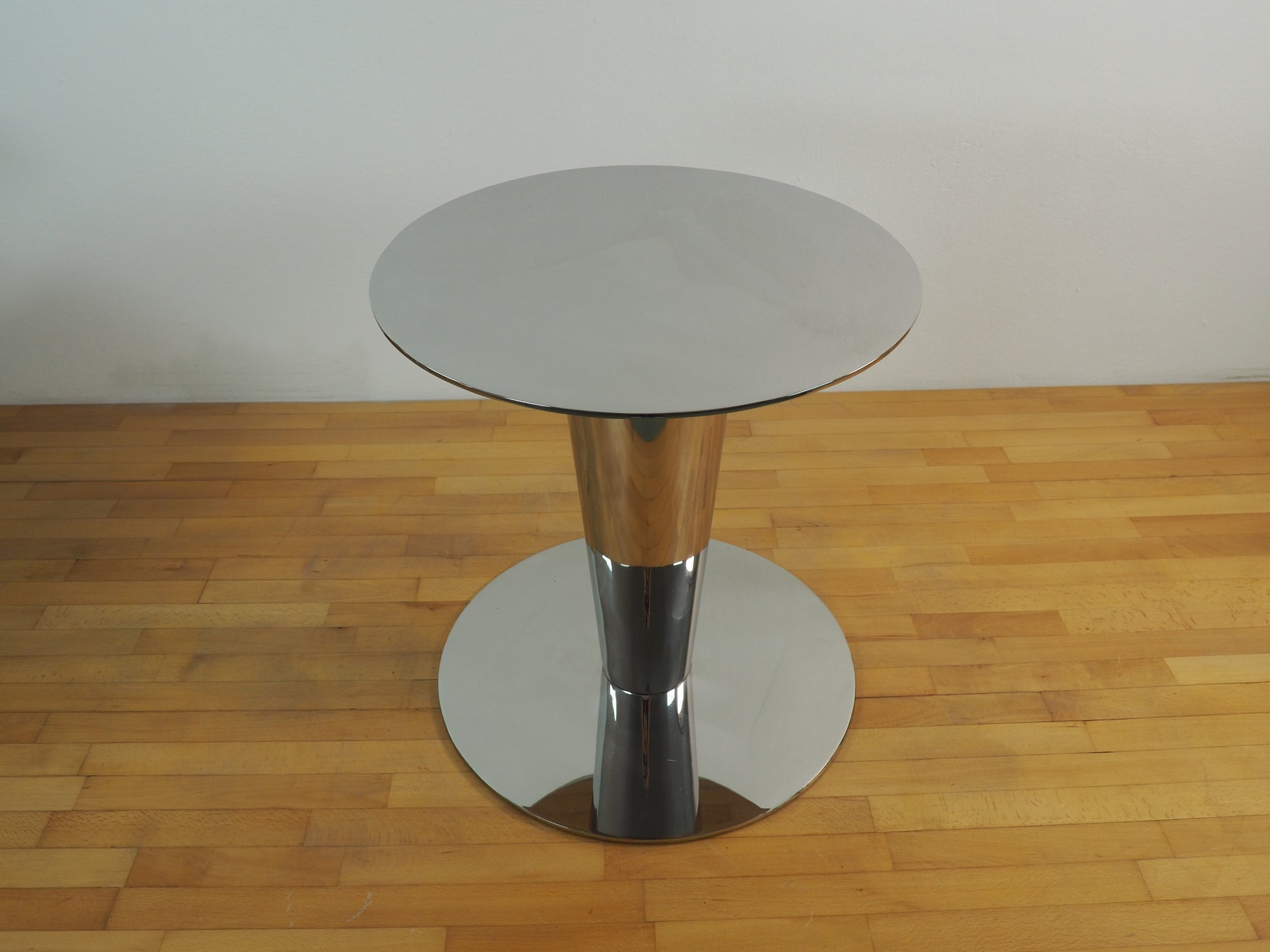 Stainless Steel Modern Tulip Side Table & Coffee Table