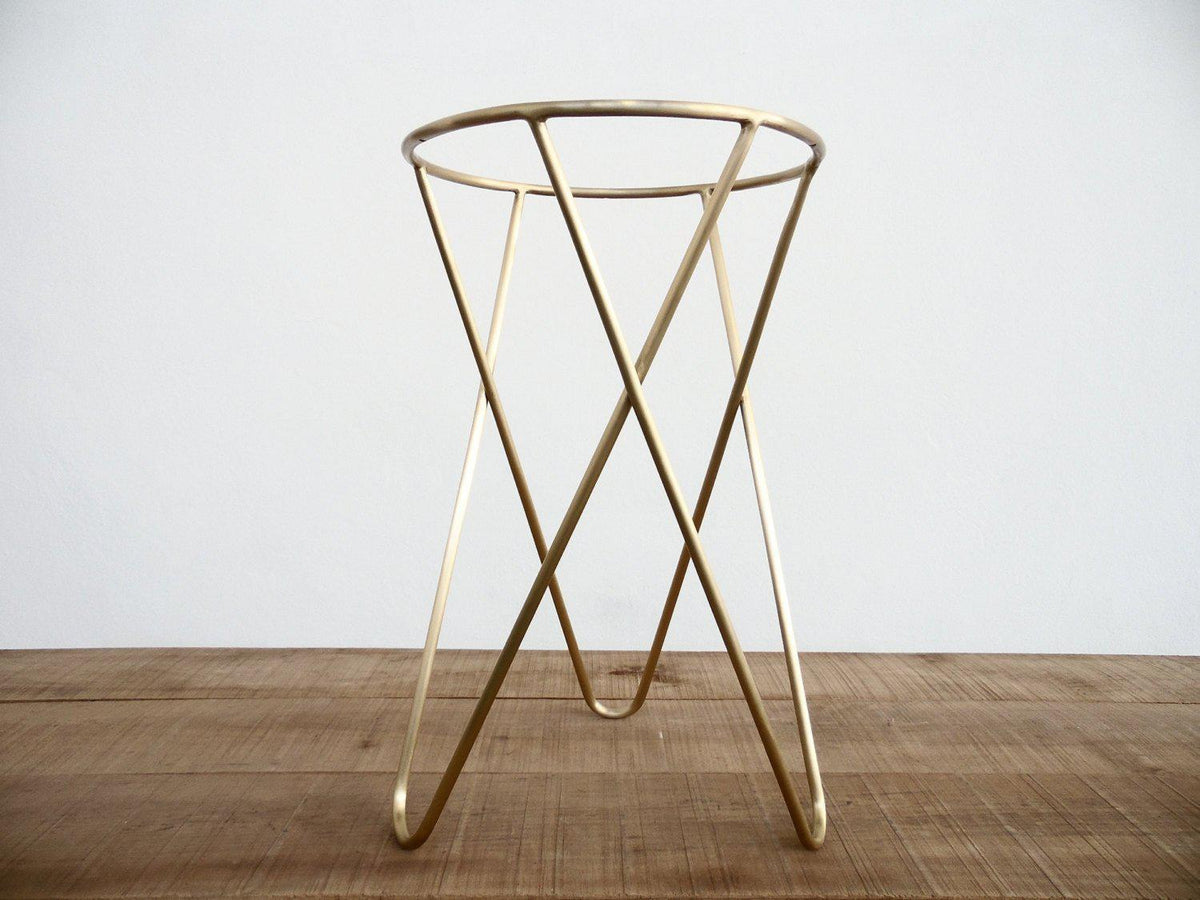 metal table legs 