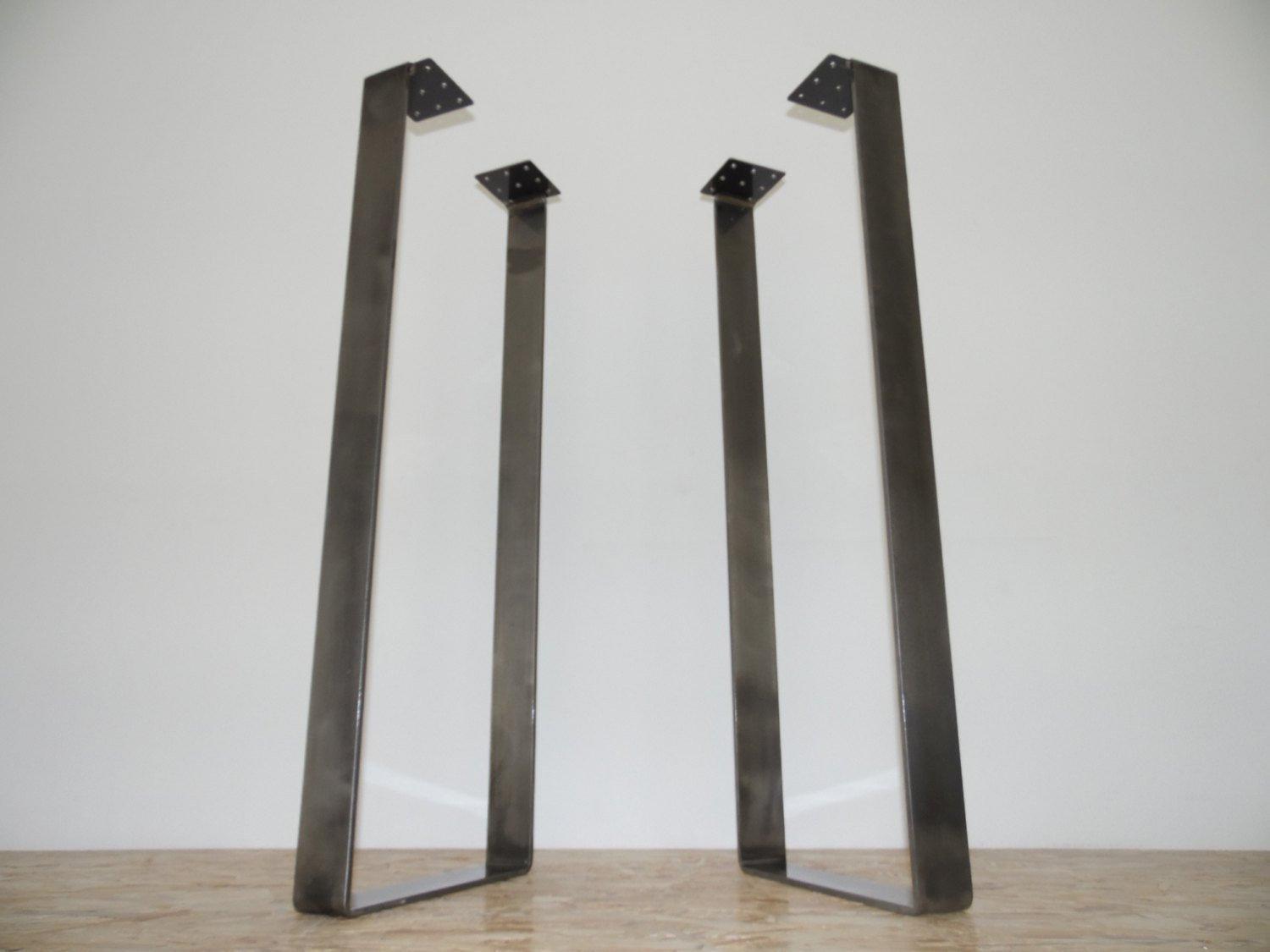 metal table legs