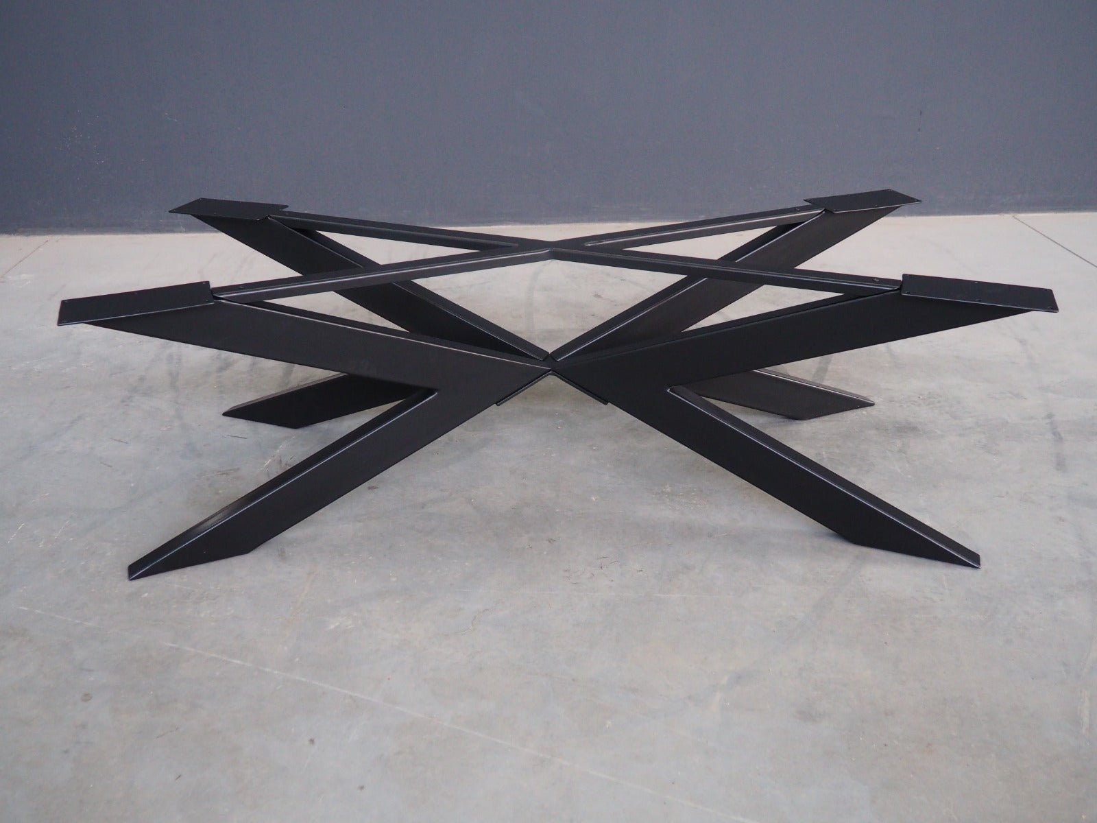 Modern Metal Coffee Table Base |STEEL  TUG 18