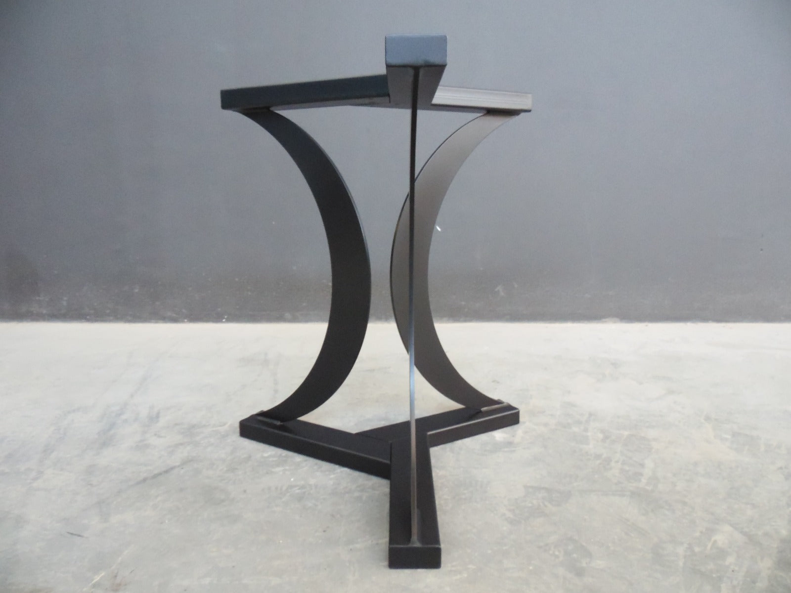 Modern Metal Round Table Base , 28" TURAN Steel Table Pedestal - Height 26" - 30”