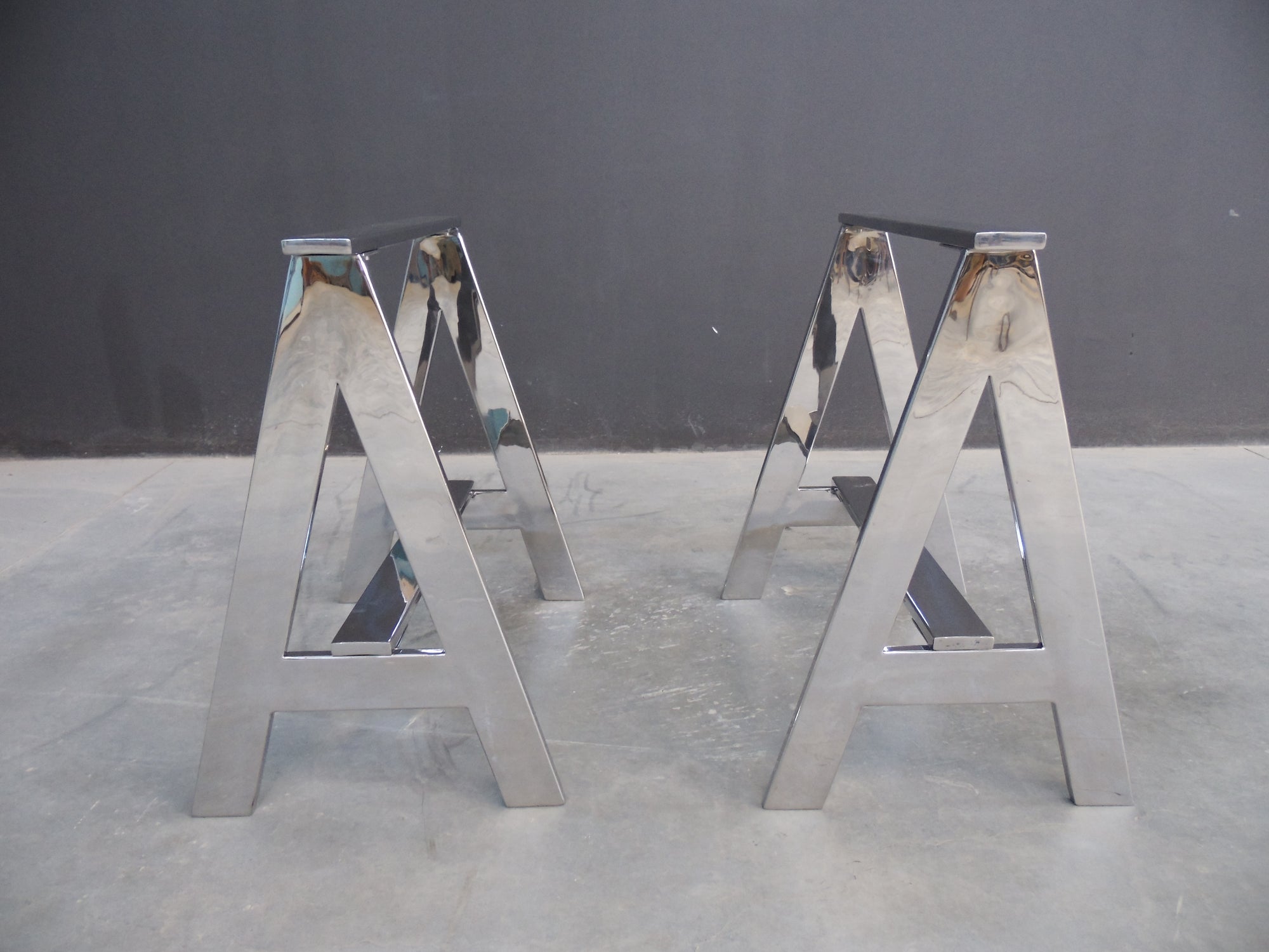 Sawhorse legs for table discount