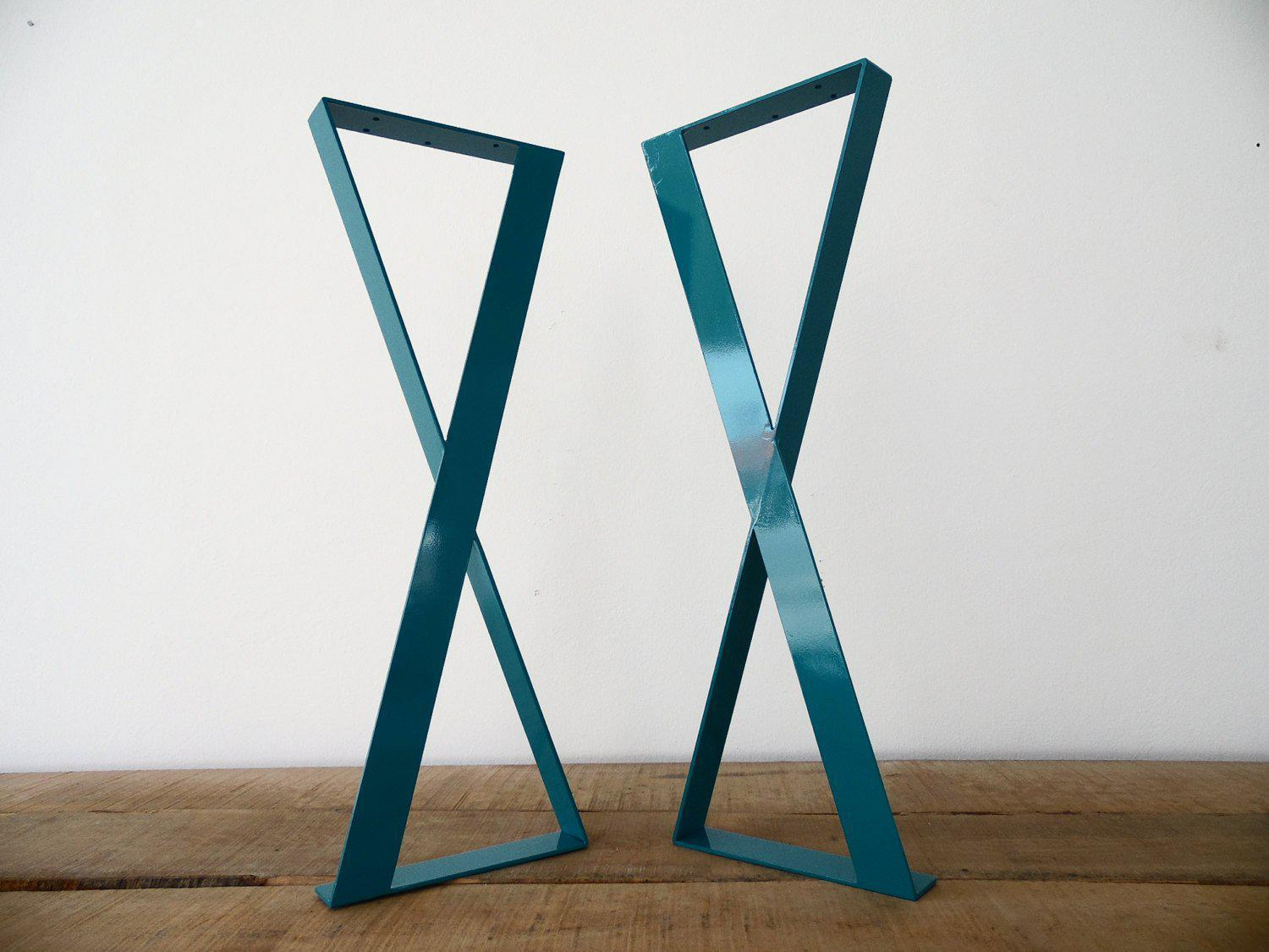 steel table legs