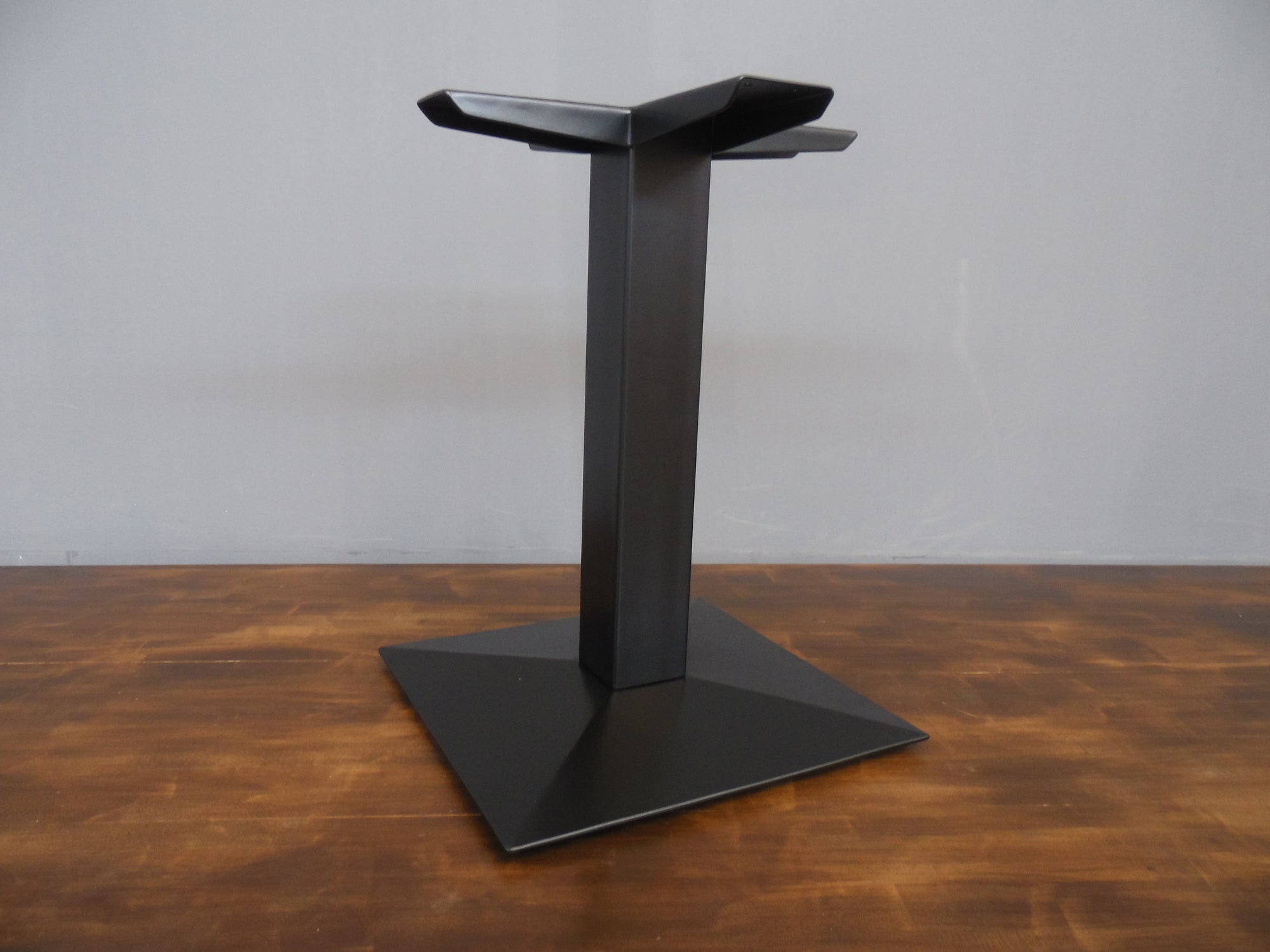 28" Square ZARF Pedestal Table Base | ZARF2020